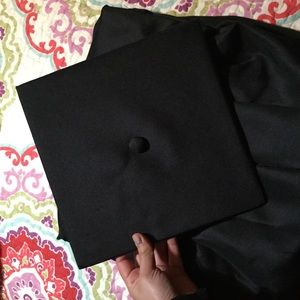 Jostens Cap and Gown Black 4’10” 5’0”